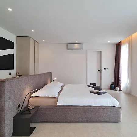 Lux Natura - New 2025 Villa *